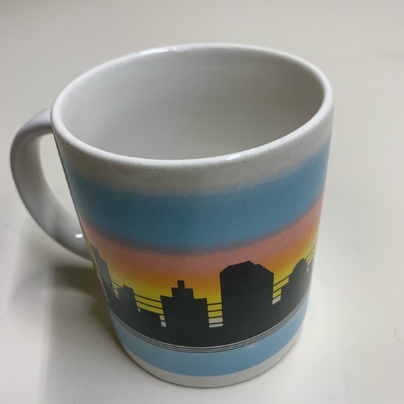 Beautiful San Antonio Vintage style Mug - Picture 3 of 8